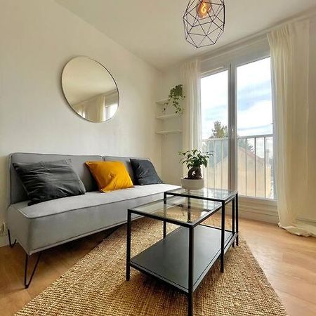 Superbe Studio Avec Parking Gratuit Sur Place Paray-Vieille-Poste Екстериор снимка